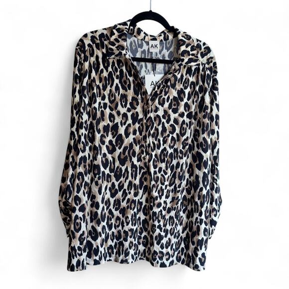 Anne Klein Tops - Anne klein 3x leopard print blouse excellent condition